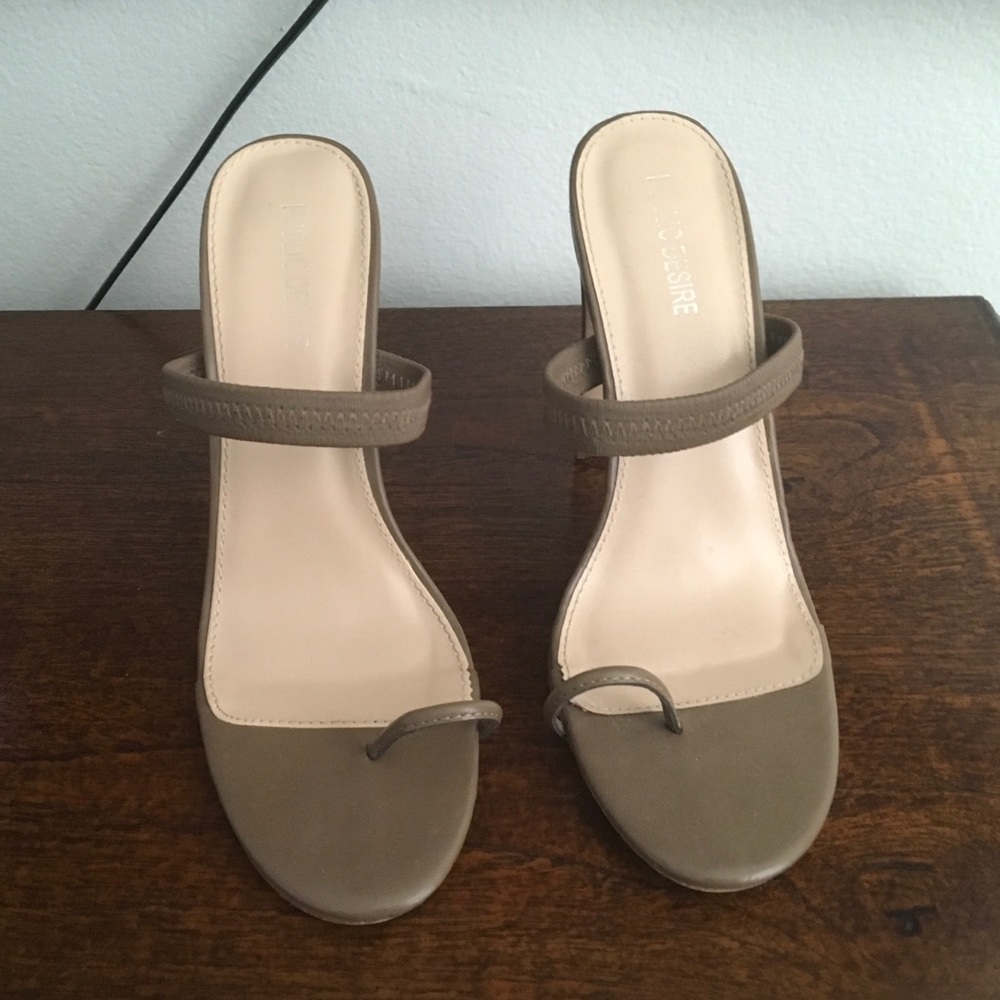 Public desire heels